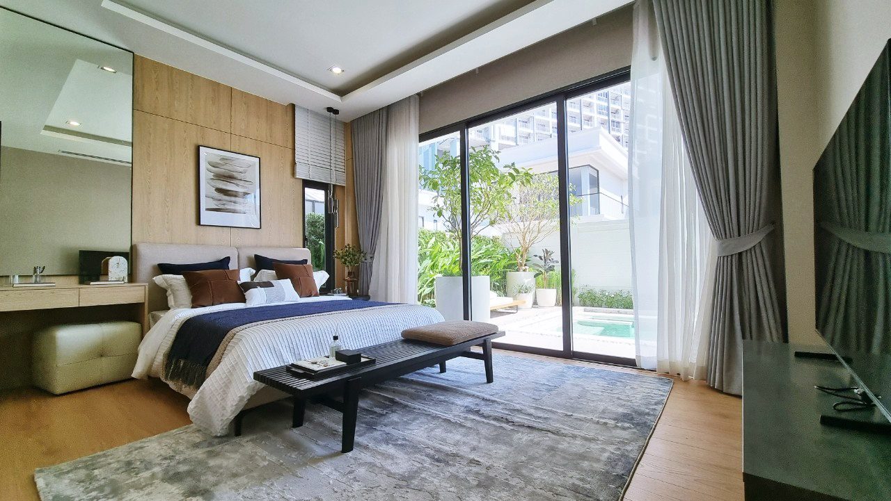 picture Luxury Vista Villa in South Pattaya for Sale - 10/24