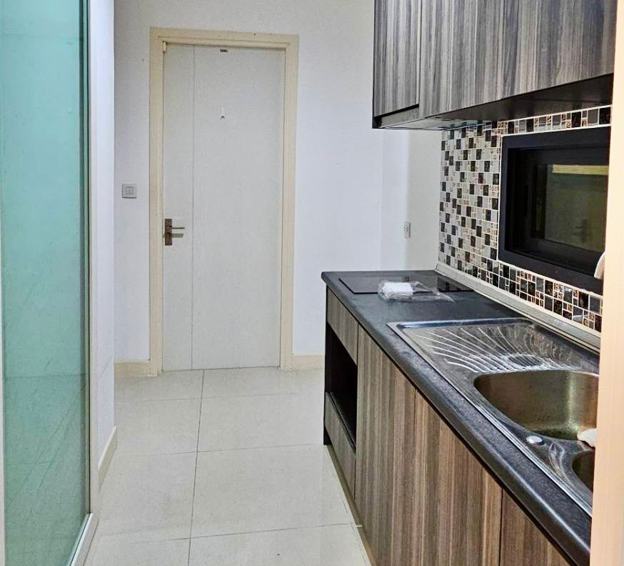 รูป ขายบ้านแฝด 2 ชั้น Britania Srinakarin ทำเลศักยภาพ ใกล้วัดหนามแดง สมุทรปราการ  ใกล้ BTS ศรีด่าน และเมกะบางนา - รูปที่ 6/19