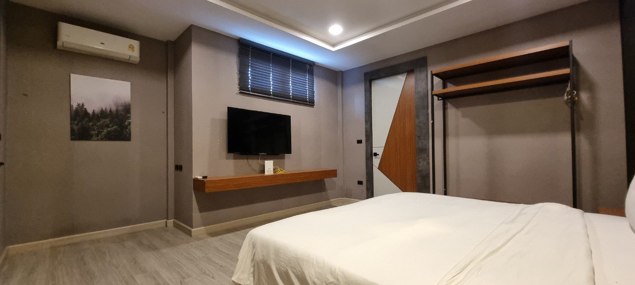 picture Pool Villa in East Pattaya 4 Beds for Rent - 13/20