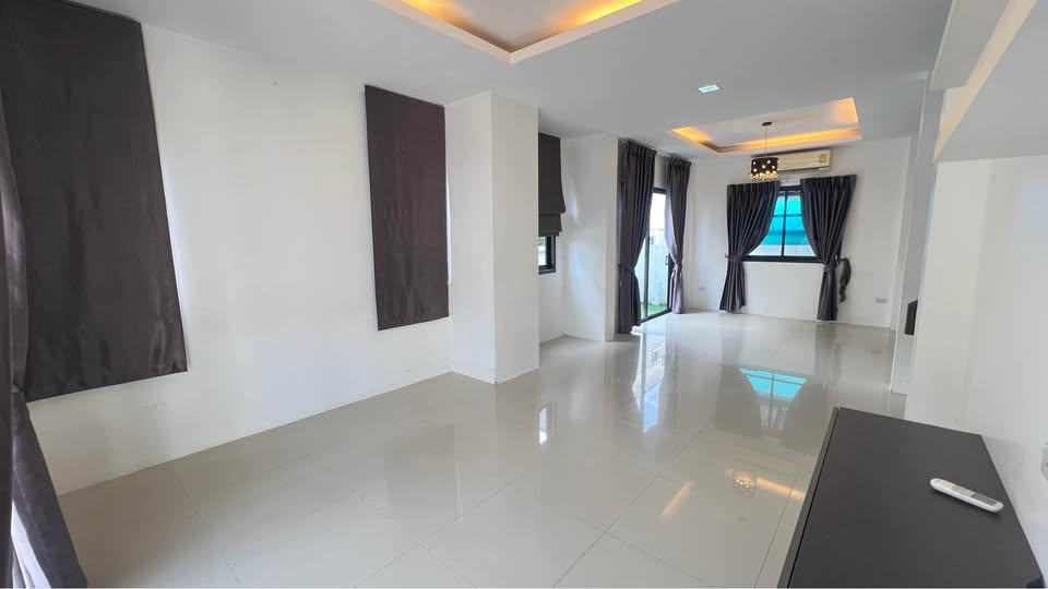 รูป ขายทาวน์เฮ้าส์ 3 ห้องนอน ในพัทยาตะวันออก - รูปที่ 9/17