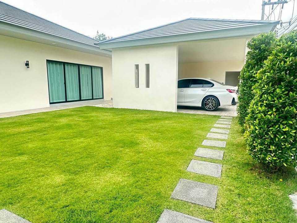 picture Luxury Modern Pool Villa for Sale – Huay Yai - 16/17