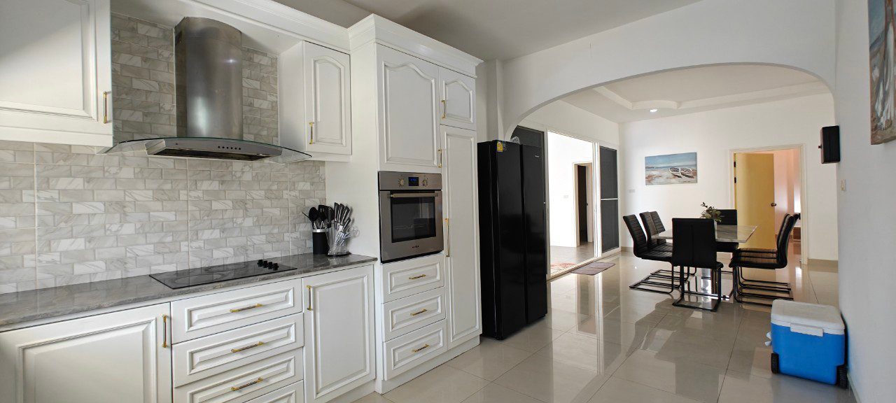 รูป ขายพูลวิลล่า 7 ห้องนอนในพัทยาตะวันออก - รูปที่ 9/26