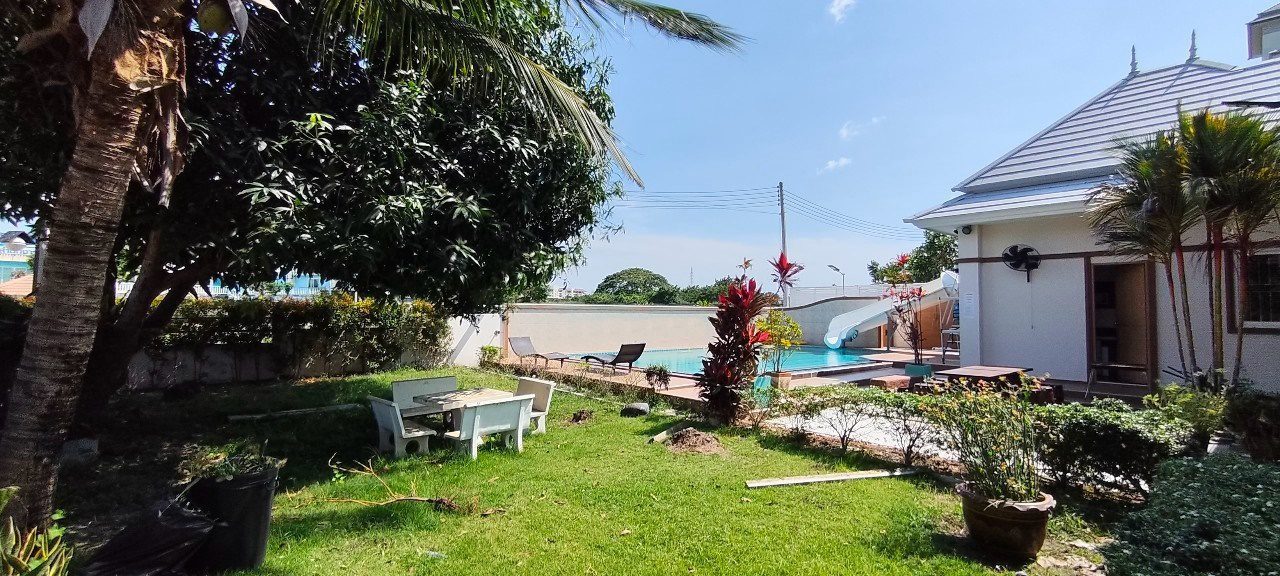 รูป วิลล่าพูล 4 ห้องนอน บางเสร่ - รูปที่ 19/21