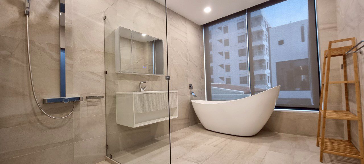 รูป วิลล่าพูลวิลล่าสุดหรูหรา 6 ห้องนอนบนเขาพระตำหนัก - รูปที่ 23/28