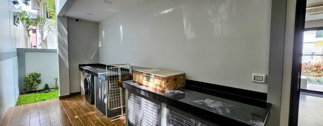 picture Zensiri Midtown Pool Villa for Sale in Central Pattaya - 12/13