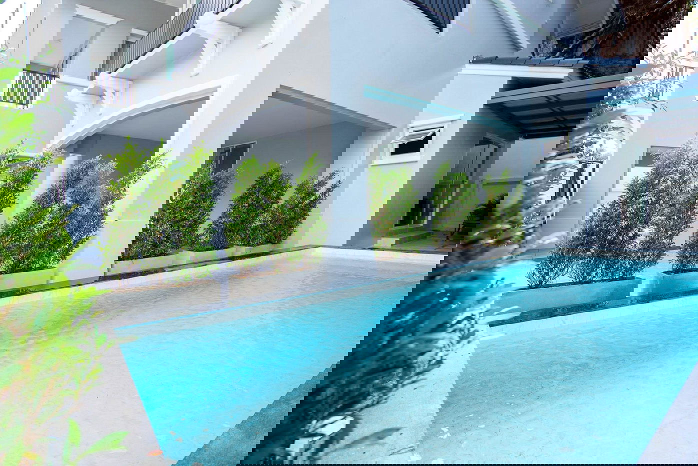 รูป ขายพูลวิลล่า 4 ห้องนอนสไตล์โมเดิร์นในจอมเทียน - รูปที่ 1/21