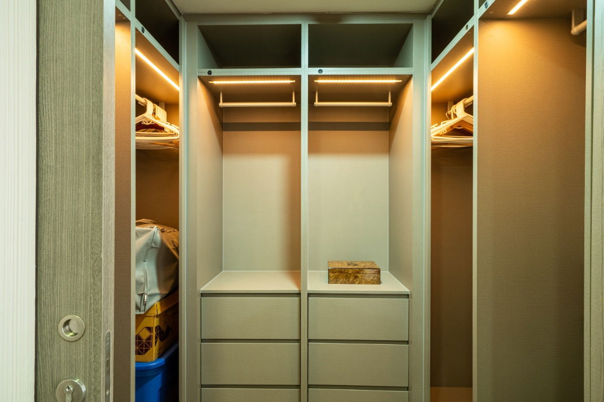 picture 3-Bedroom Condo at Klass Sarasin–Rajdamri next to Lumpini Park - U1159142 - 9/14