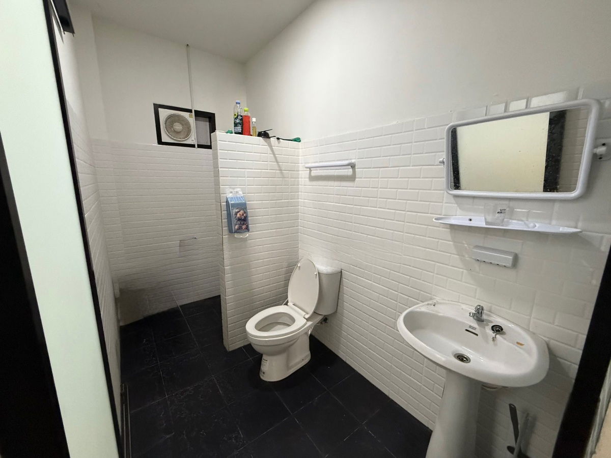 รูป ให้เช่าบ้านเดี่ยวชั้นเดียว  2 ห้องนอน 2 ห้องน้ำ 1  ห้องครัว   2  ที่จอดรถ - รูปที่ 7/12