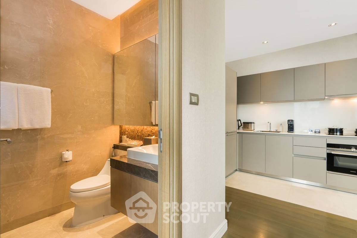 picture 2-BR Condo at Magnolias Ratchadamri Boulevard near BTS Ratchadamri (ID 2461858) - 10/10