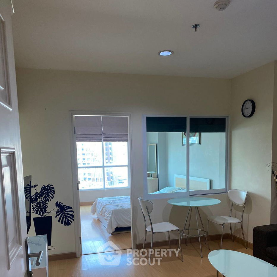 picture 1-BR Condo at Life @ Sukhumvit 65 near BTS Phra Khanong (ID 674878) - 2/10