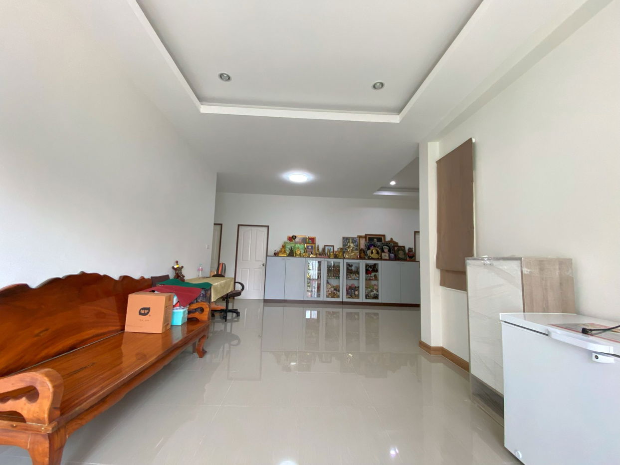 รูป ขายบ้าน 3 ห้องนอน พัทยาตะวันออก - รูปที่ 2/19