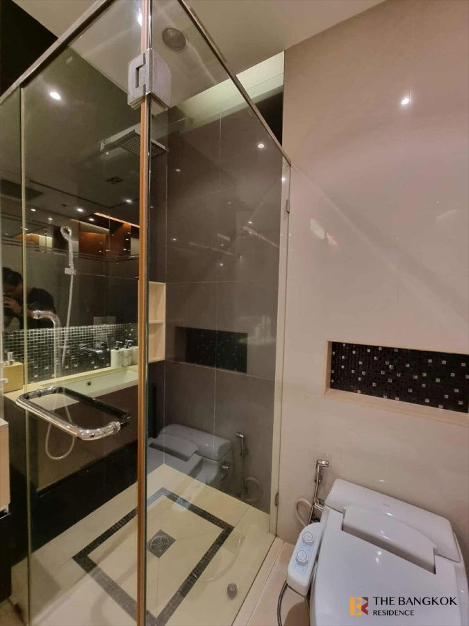 picture ⚡Urgent! 🌳Garden View Unit - Lowest Price in the Market at The Address Sukhumvit 28 Near Bts Phrom Phong - 11/17