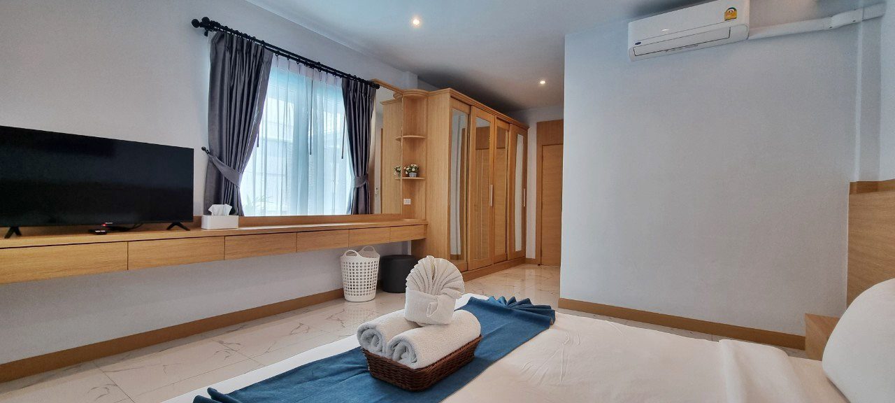 picture 4 Bedrooms Pool Villa in South Pattaya for Sale - 8/14