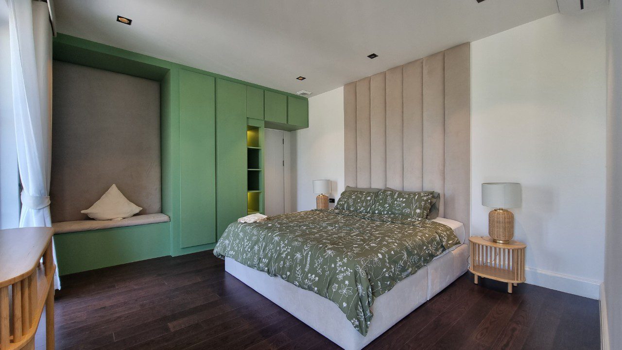 รูป ให้เช่าพูลวิลล่า 5 ห้องนอน ในมาบประชัน - รูปที่ 12/25