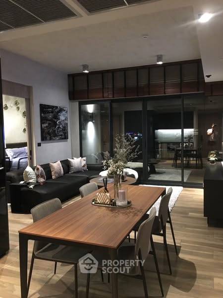 รูป คอนโด 2-ห้องนอน ที่ เดอะ ลอฟท์ อโศก ใกล้ MRT เพชรบุรี (ID 2338018) - รูปที่ 1/14