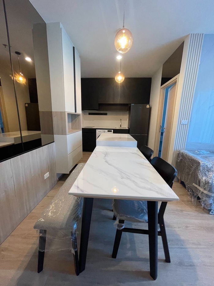 picture ✨✨ For rent! Nue District R9 New, private corner unit. New condo next to a shopping mall, easily accessible from MRT Rama 9. - 7/17