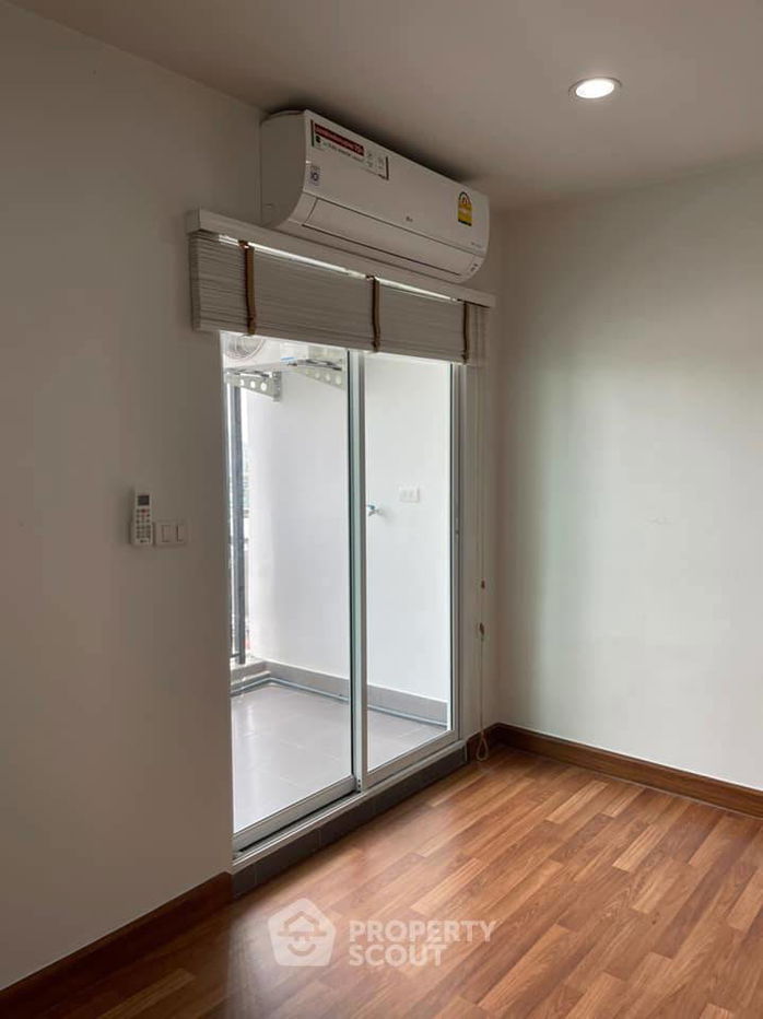 picture 2-BR Condo at Regent Home Bangson 28 near MRT Bang Son (ID 479976) - 13/15