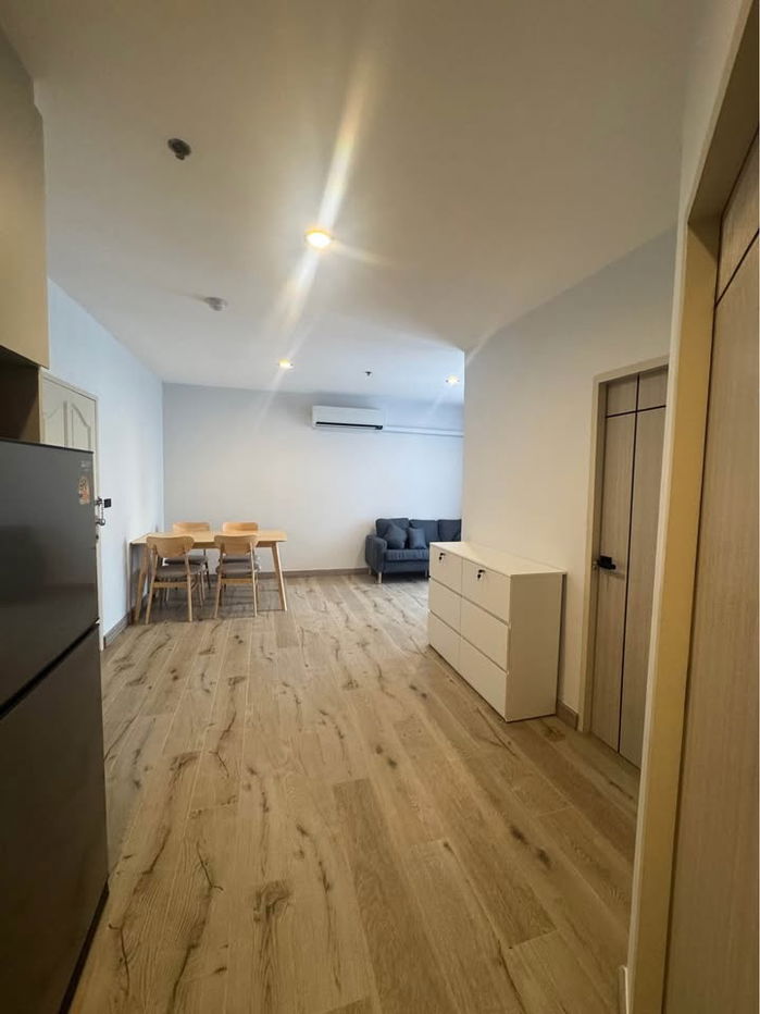 picture 🔥 Hot🔥 NewRenovated Pathumwan Resort 2B2B60sqm. Just 25K/Month only call Ms.Angel(Aumi) 0658209572 - 4/9