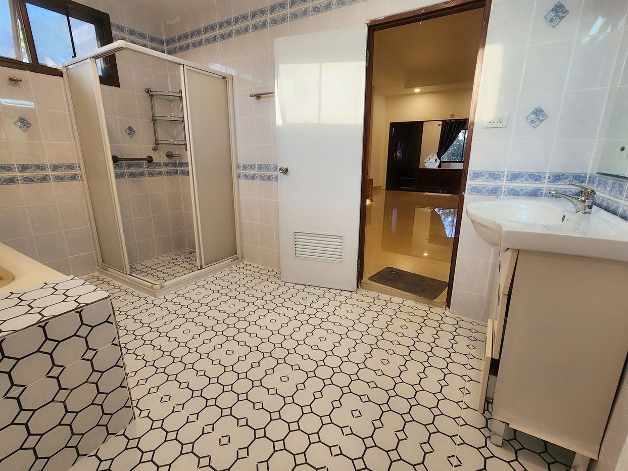 รูป ให้เช่าพูลวิลล่า 5 ห้องนอน จอมเทียน - รูปที่ 11/15