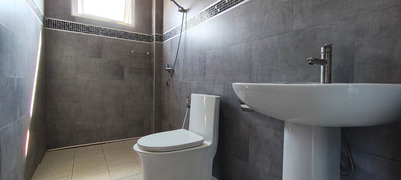 picture 5 Bedrooms House for Sale in Huay Yai - 20/27