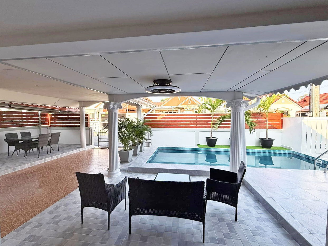 รูป ขายพูลวิลล่า 4 ห้องนอนในพัทยาตะวันออก - รูปที่ 16/16