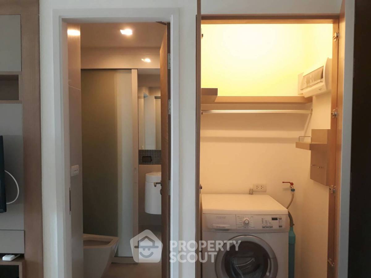 รูป คอนโด 1-ห้องนอน ที่ ริธึ่ม สุขุมวิท 50 ใกล้ BTS อ่อนนุช (ID 882759) - รูปที่ 2/6