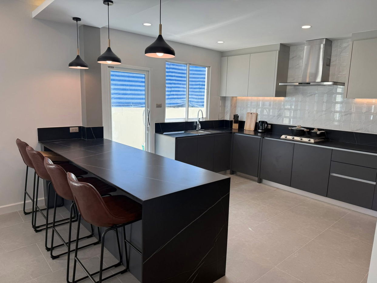 รูป ให้เช่าพูลวิลล่ากว้างขวาง – สยามคันทรีคลับ พัทยา - รูปที่ 10/18