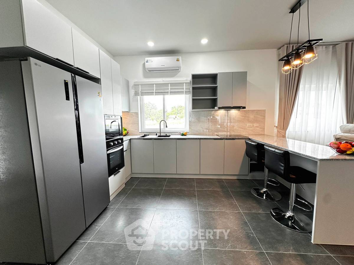 รูป วิลล่า 3-ห้องนอน ใน หินเหล็กไฟ (ID 2461735) - รูปที่ 6/30