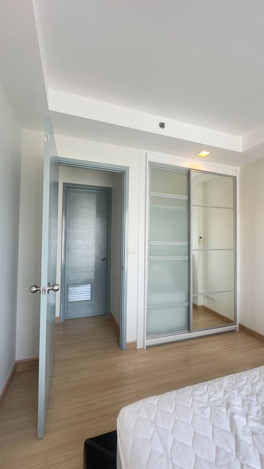 รูป ห้องว่าง❤️ราคาต่อรองได้✅สนใจห้องนี้ทักได้เลยนะคะ❣️❣️❣️ ห้วยขวาง💥ทรู ทองหล่อ 🔴🟢🟡 - รูปที่ 7/9