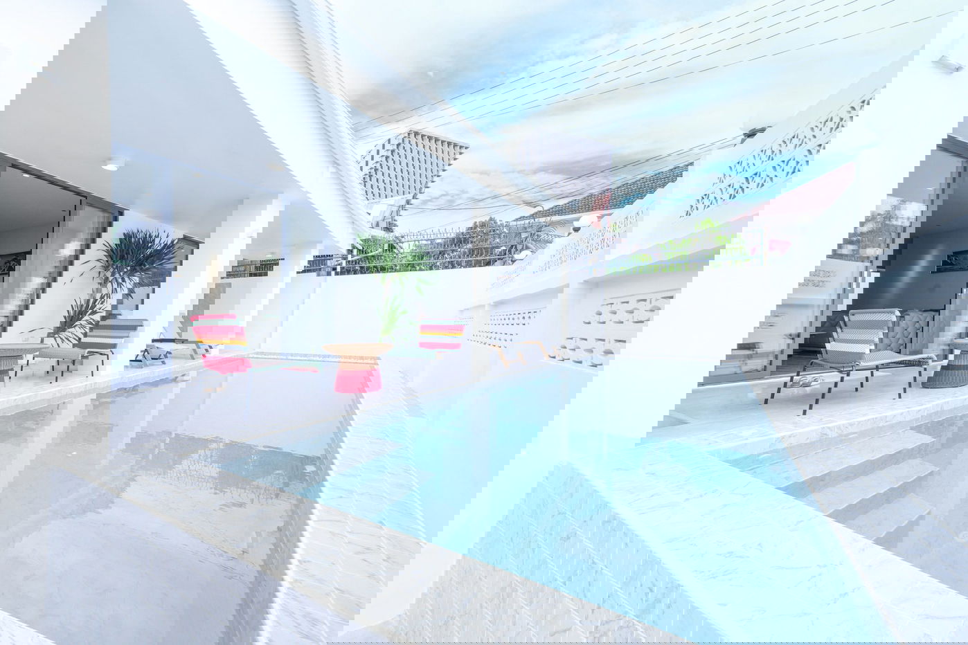 รูป ขายวิลล่าพร้อมสระว่ายน้ำส่วนตัว – นาเกลือ พัทยา - รูปที่ 2/16