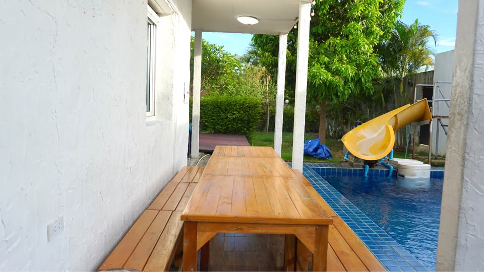 picture Spacious 4-Bedroom Corner Pool Villa for Sale – Mabprachan - 13/13