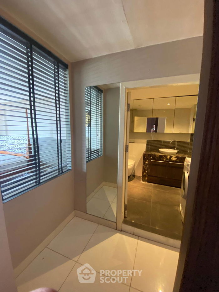 รูป คอนโด 1-ห้องนอน ที่ ณุศา สเตท ทาวเวอร์ คอนโดมิเนียม ใกล้ BTS สะพานตากสิน (ID 514050) - รูปที่ 14/15