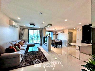 คอนโดให้เช่า : คอนโด 3-ห้องนอน ที่ ทราเพโซ สุขุมวิท 16 ใกล้ MRT ศูนย์การประชุมแห่งชาติสิริกิติ์ (ID 2020538)