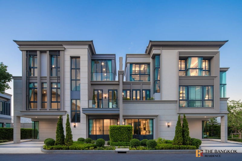 Houses for sale : the sonne srinakarin-bangna luxury condo in central city location