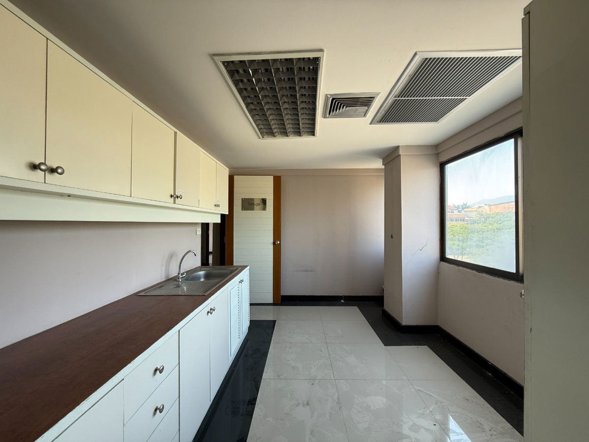 รูป ให้เช่าออฟฟิศ ฮิลล์ไซด์คอนโด ชั้น 4 ขนาด 200 ตร.ม. (ID:053BR) - รูปที่ 26/29