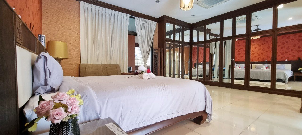 รูป วิลล่าพูล 4 ห้องนอน จอมเทียน ให้เช่า - รูปที่ 9/22