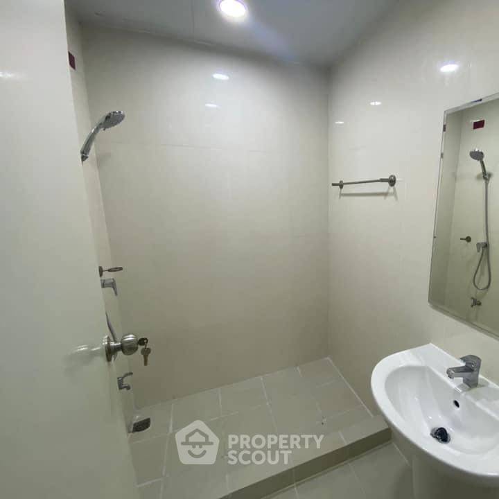 picture 2-BR Condo at Icondo Sukhumvit 105 close to Lasalle (ID 900653) - 10/15