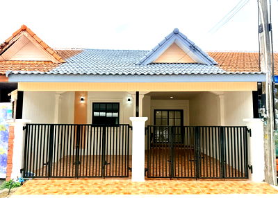 ทาวน์โฮม บางละมุง ชลบุรี : ขายทาวน์เฮ้าส์ชั้นเดียว – เขาน้อย พัทยาตะวันออก