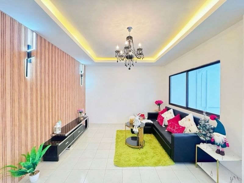 picture Townhouse For Sale 2 beds in East Pattaya - 1/7