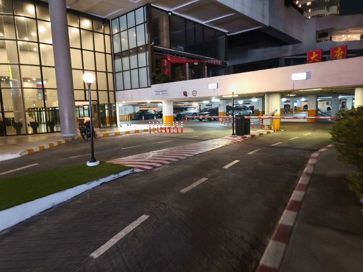 picture Jomtien Plaza Condotel (406/261 Village. 12, Jomtien Beach Road, Nongprue,  Chonburi 20150) - 27/42