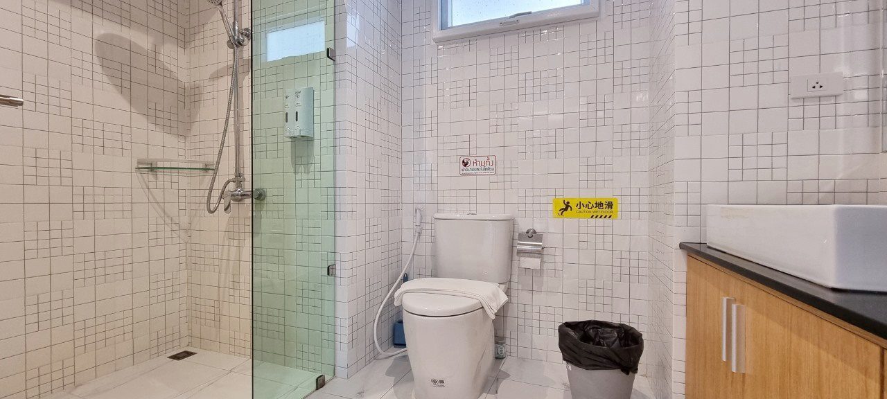 picture 4 Bedrooms Pool Villa in South Pattaya for Sale - 13/14