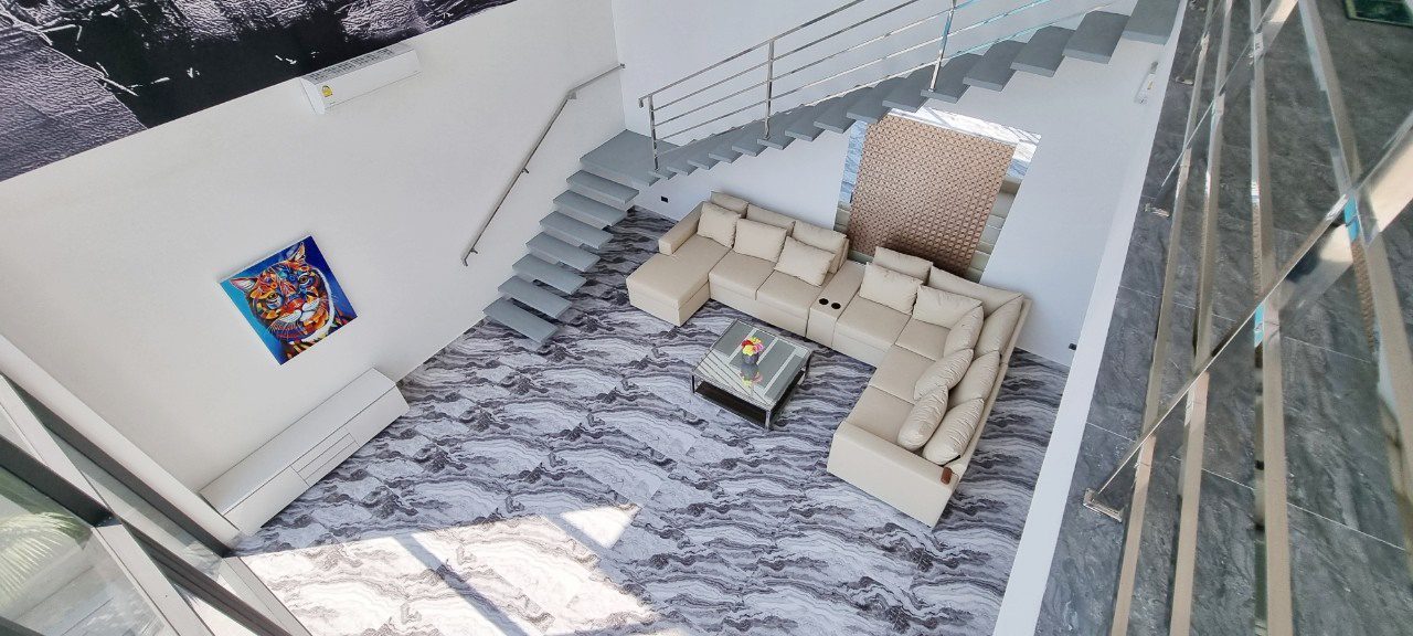 picture Pool Villa in Pratumnak 6 Beds for Sale - 8/22