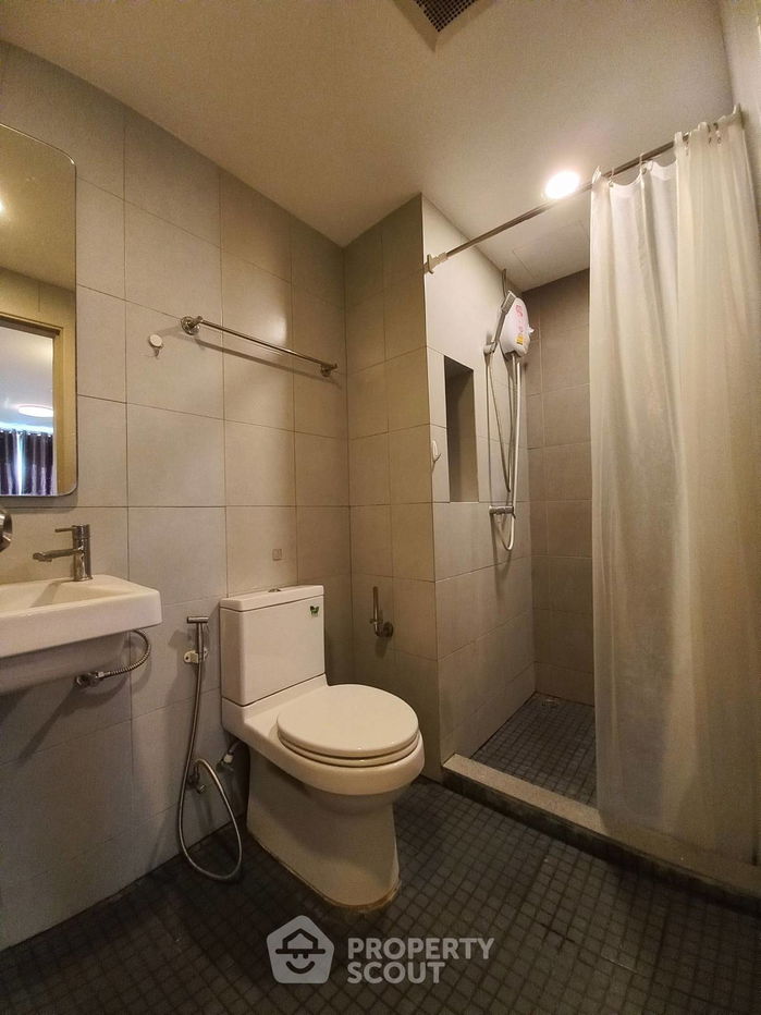 picture 1-BR Condo at Elio Del Ray near BTS Udom Suk (ID 2004931) - 11/14