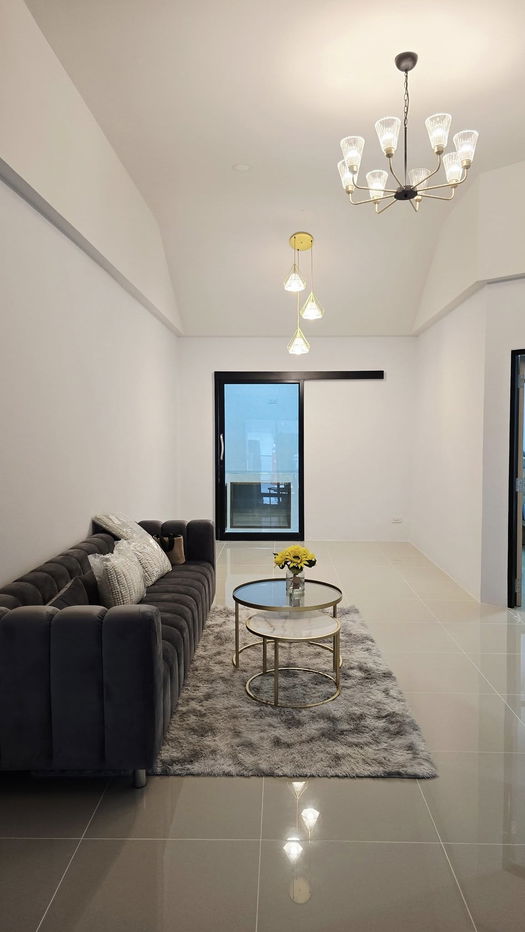 picture Renovated Townhouse for Sale – North Pattaya - 3/10