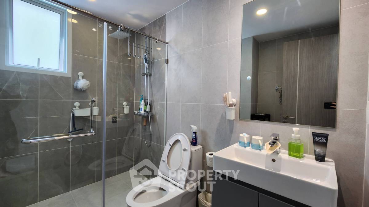 picture 2-BR Condo at Supalai Premier Si Phraya - Samyan near MRT Sam Yan (ID 2417780) - 10/26