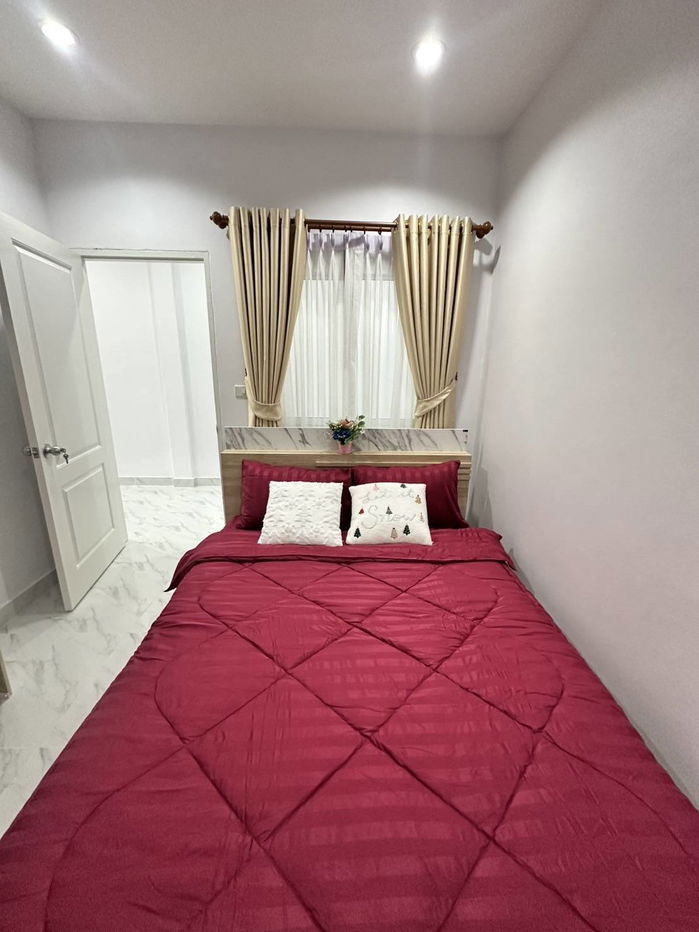 picture Modern 2-Bedroom Condo in Soi Boonsampan - 10/10