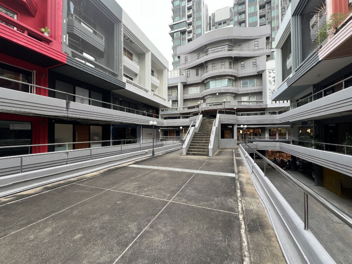picture Office Space for Sale at Park Avenue | Thonglor–Sukhumvit, Bangkok - U5762440 - 7/15