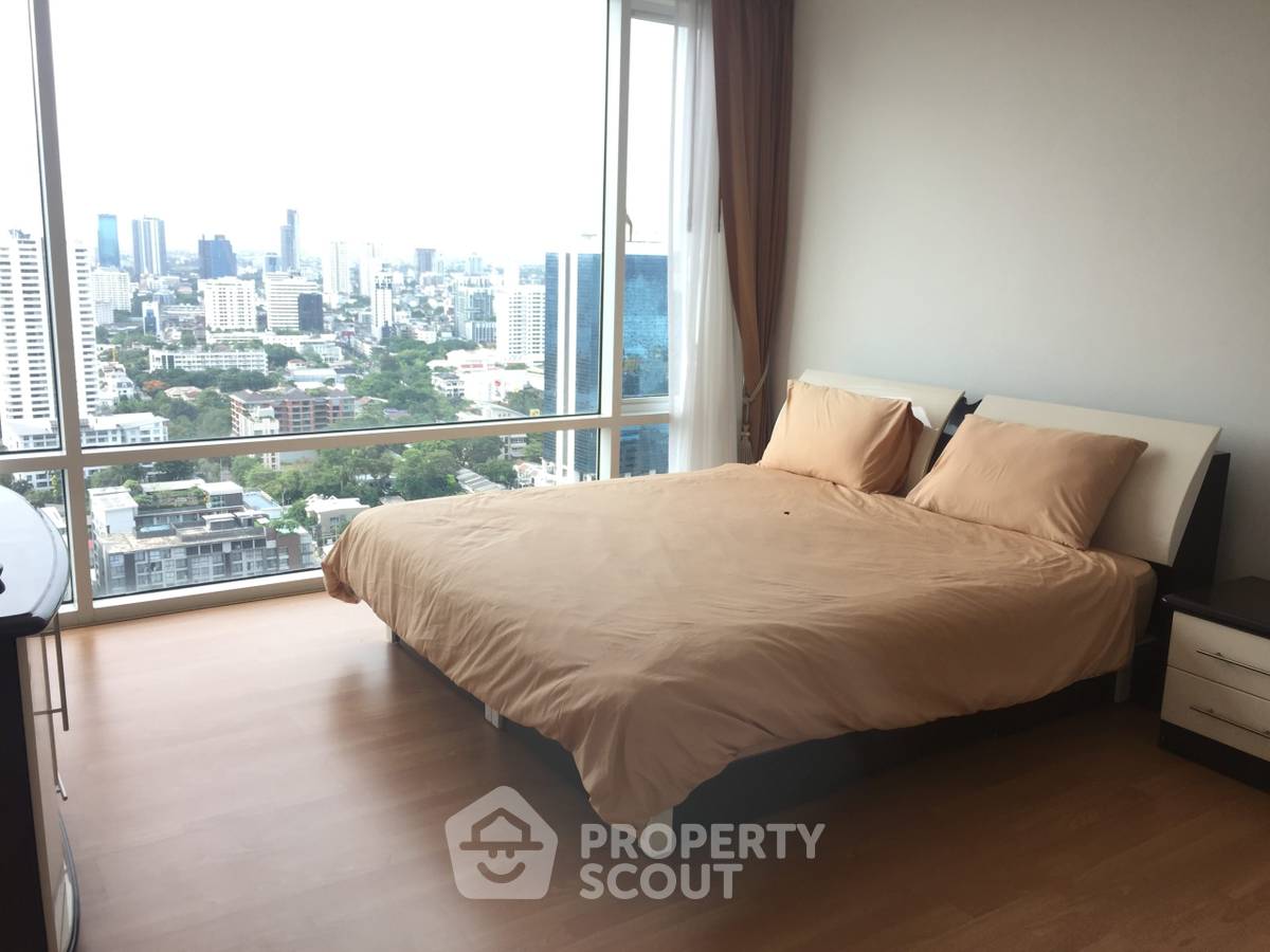 picture 2-BR Condo at Fullerton Sukhumvit near BTS Ekkamai (ID 514443) - 3/6