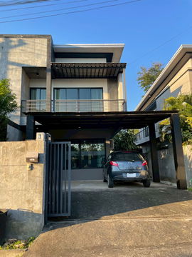 ให้เช่าบ้านเดี่ยวสองชั้น 2 ห้องนอน 3 ห้องน้ำ 1 ห้องครัว 1 ที่จอดรถ