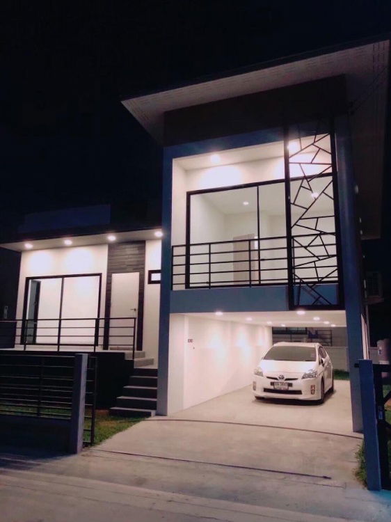 รูป 🏡 ให้เช่าบ้านเดี่ยว 2 ชั้น – หมู่บ้านร็อคการ์เด้น แอร์พอร์ต เฟส 3 บ้านสภาพดี เฟอร์นิเจอร์ครบ พร้อมเข้าอยู่ทันที! - รูปที่ 13/17